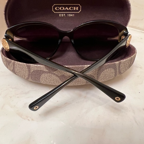 Coach Sunglasses - Picture 5 of 5